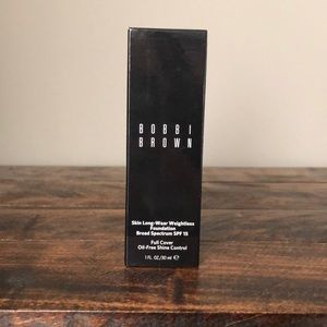 Bobbi Brown Skin Long-Wear Weightless Foundation